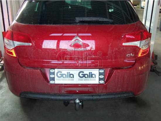 Фаркоп Galia оцинкованный для Peugeot 308 I хэтчбек 5-дв. 2007-2012. Быстросъемный крюк. Артикул C038C