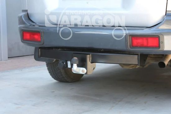 Фаркоп Aragon для Mitsubishi Pajero Sport I 5-дв. 1998-2008. Фланцевое крепление. Артикул E4203AC