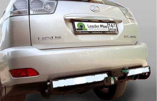 Фаркоп Лидер-Плюс для Toyota Highlander II 2007-2010 (с накладкой из нерж. стали). Фланцевое крепление. Артикул L101-F(N)