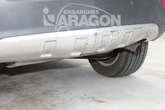 Фаркоп Aragon (быстросъемный крюк, вертикальное крепление) для Opel Antara 2006-2011. Артикул E1000AV