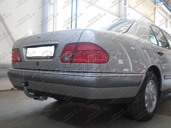 Фаркоп Galia оцинкованный для Mercedes-Benz E-Class w210 седан 1995-2002. Быстросъемный крюк. Артикул M026C