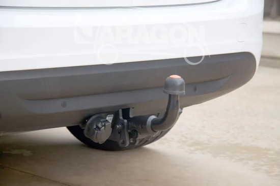 Фаркоп Aragon (быстросъемный крюк, горизонтальное крепление) для Volvo V60 универсал 2010-2018. Артикул E6806BS