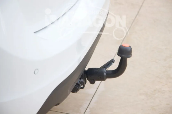 Фаркоп Aragon (быстросъемный крюк, горизонтальное крепление) для Volvo V60 универсал 2010-2018. Артикул E6806BS