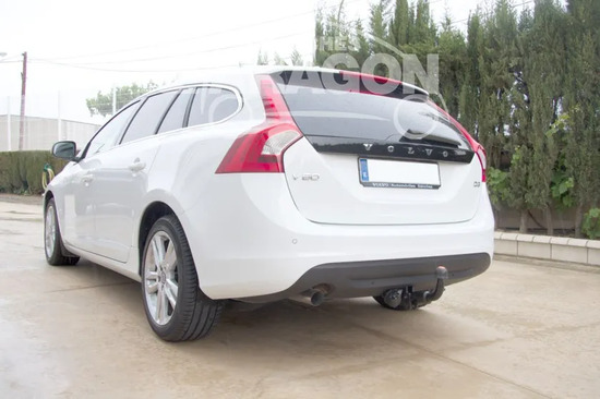 Фаркоп Aragon (быстросъемный крюк, горизонтальное крепление) для Volvo V60 универсал 2010-2018. Артикул E6806BS