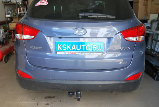 Фаркоп Auto-Hak для Hyundai ix35 2010-2015. Артикул J 60