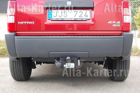 Фаркоп Westfalia для Dodge Nitro 2007-2012. Фланцевое крепление. Артикул 342142600001