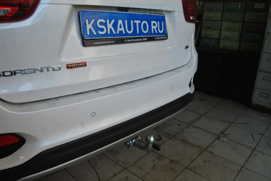 Фаркоп Galia оцинкованный для Kia Sorento II рестайлинг 2012-2020. Быстросъемный крюк. Артикул H091C