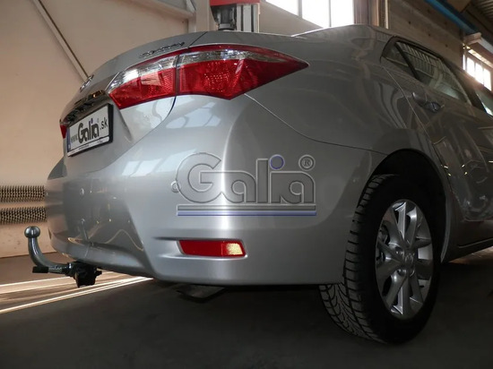 Фаркоп Galia оцинкованный для Toyota Corolla E180/E170 седан 2013-2019. Быстросъемный крюк. Артикул T064C