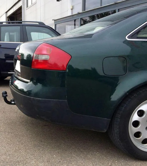 Фаркоп Aragon для Audi A6 C5 седан (вкл. Quattro, S-Line, S6) 1997-2004. Артикул E0405BA