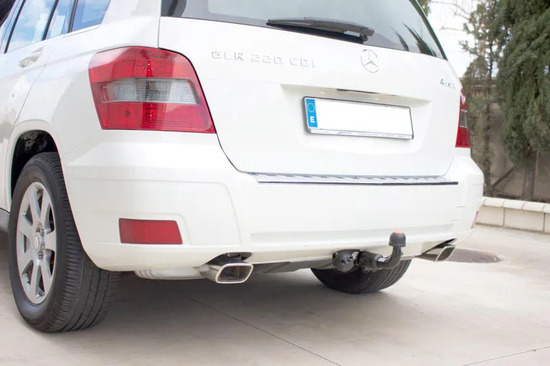 Фаркоп Aragon (быстросъемный крюк, горизонтальное крепление) для Mercedes-Benz GLK X204 2008-2015. Артикул E4121AS