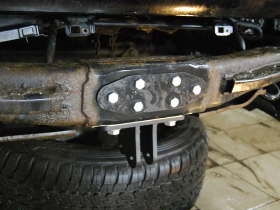 Фаркоп Brink (Thule) для Lexus LX 450d 2015-2022. Артикул 424500