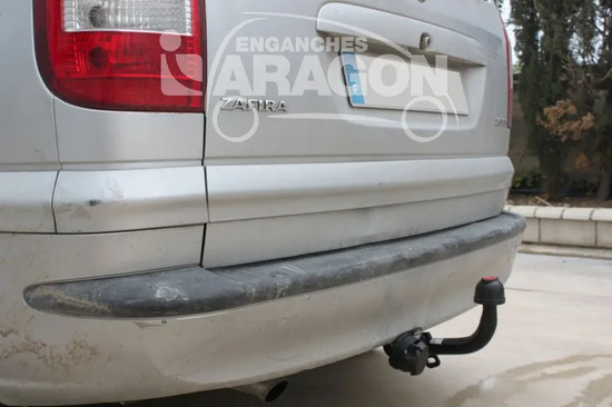 Фаркоп Aragon для Opel Zafira A 1999-2005. Артикул E4519AA