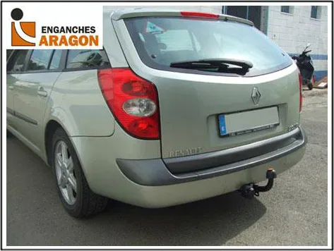Фаркоп Aragon для Renault Laguna II универсал (вкл. Grandtour ) 2001-2007. Артикул E5216BA