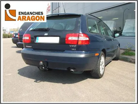 Фаркоп Aragon для Mitsubishi Carisma 1995-2003. Артикул E6804AA