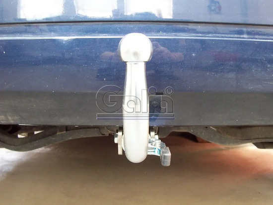 Фаркоп Galia оцинкованный для Mercedes-Benz B-Класс W245 2005-2011. Быстросъемный крюк. Артикул M113C