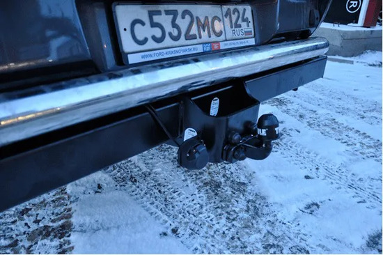 Фаркоп Brink (Thule) для Mazda BT-50 II 2/4WD (с бампером-трубой) 2012-2022. Фланцевое крепление. Артикул 557400