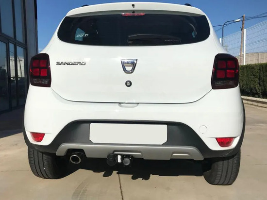 Фаркоп Aragon (быстросъемный крюк, горизонтальное крепление) для Renault Sandero Stepway I 2010-2014. Артикул E1302BS