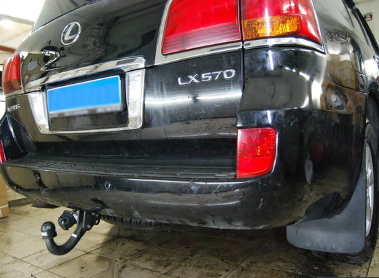 Фаркоп Brink (Thule) для Lexus LX 570 2008-2022. Артикул 424500