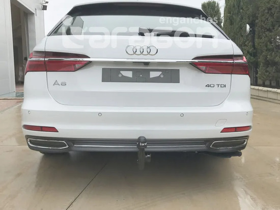 Фаркоп Aragon для Audi A6 C8 седан, универсал 2018-2022. Быстросъемный крюк. Артикул E0405EV