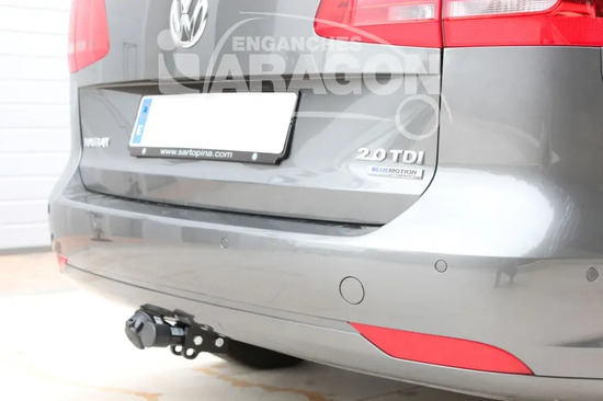 Фаркоп Aragon (быстросъемный крюк, горизонтальное крепление) для Skoda Octavia A5 2007-2013. Артикул E6712AS